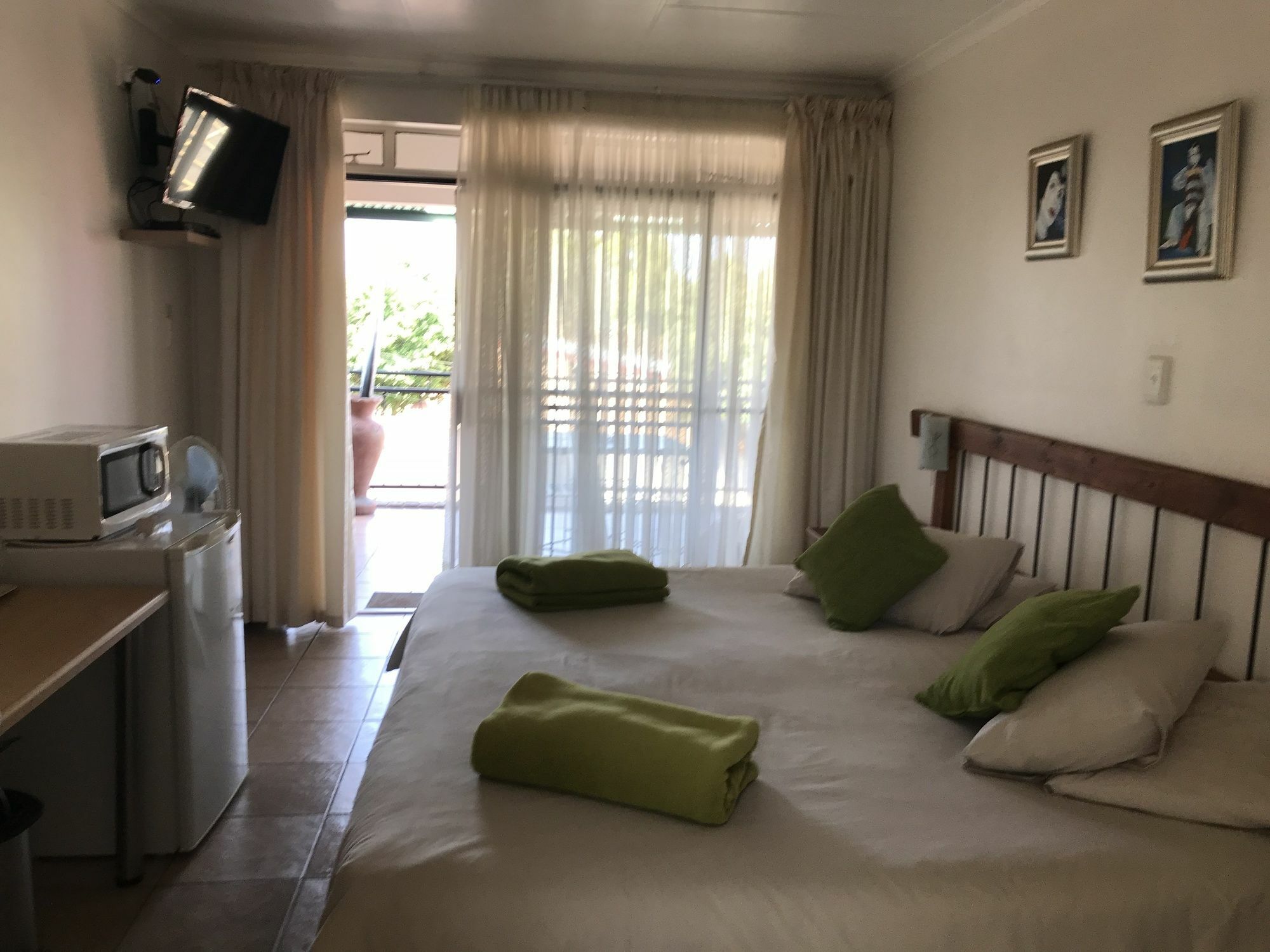 Forget Me Not Guest House eMalahleni Exterior photo